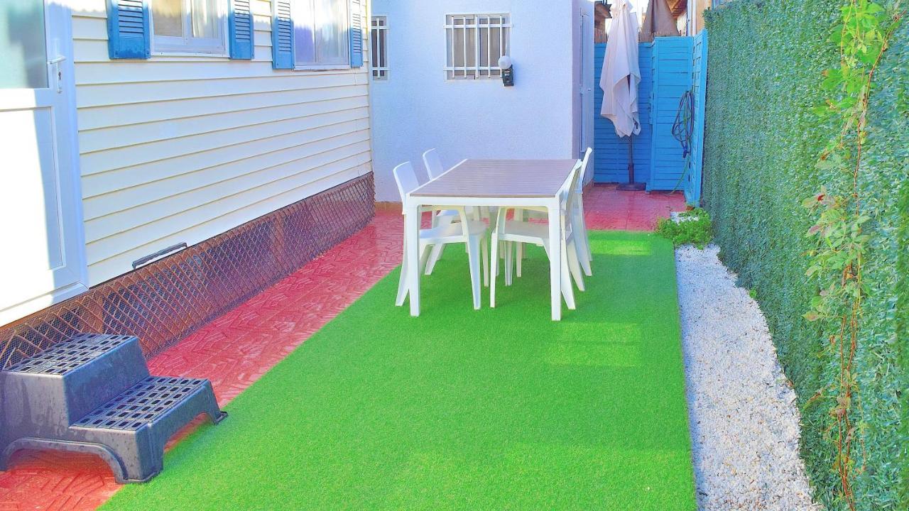 Отель Casita Movil En Camping De La Manga Экстерьер фото