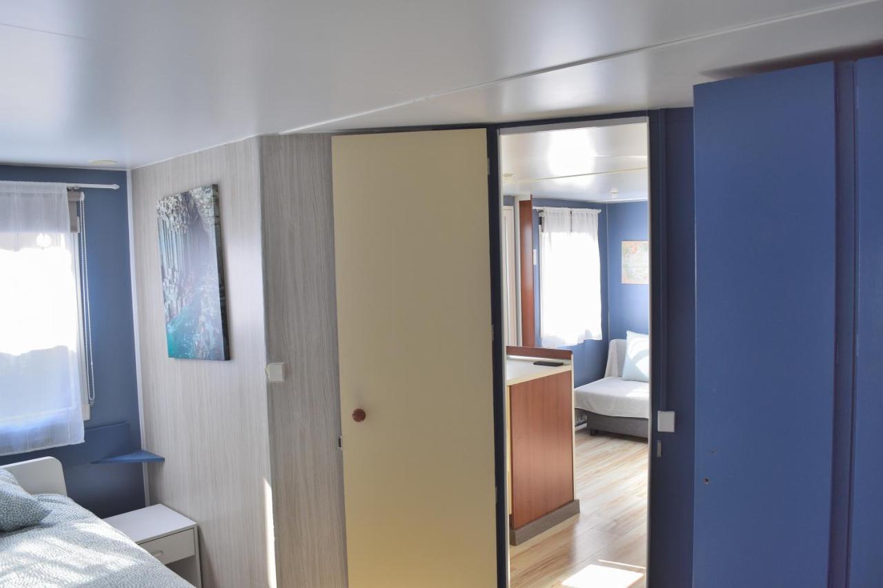 Отель Casita Movil En Camping De La Manga Экстерьер фото