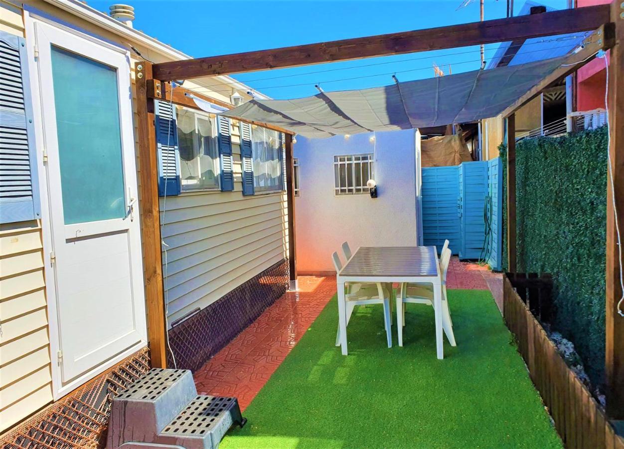 Отель Casita Movil En Camping De La Manga Экстерьер фото
